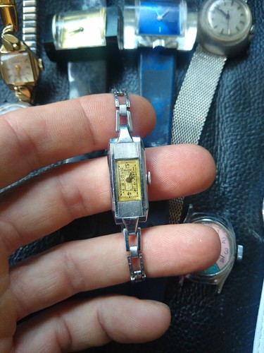 Ladies Mechanical Watch Lot Part Repair Bulova Gruen Timex Etc - Picture 5 of 10