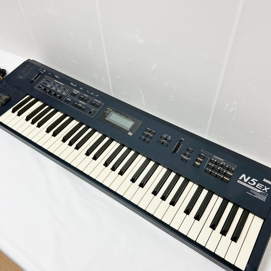 鍵盤楽器 KEYBOARD - KORG N5EX Korg N5EX - Lightweight 61 key Synth Workstation w/ Gigbag
