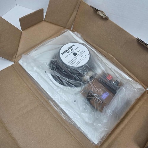 RADIO SHACK 40-1365 Flush Mount Speaker,  30W  2way System. - Picture 6 of 17