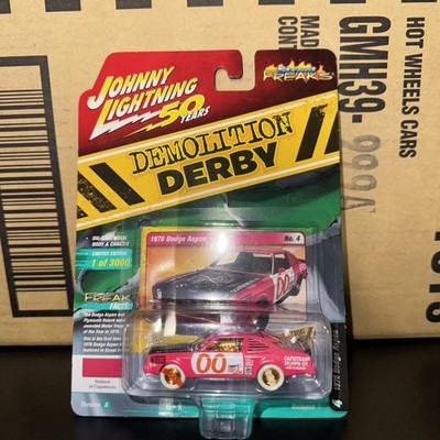 JOHNNY LIGHTNING VHTF 1976 76 Dodge Aspen DEMOLITION DERBY Salmon NEW In Package