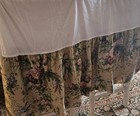 RARE RALPH LAUREN  ADRIANA Floral Queen Size Bed Skirt 