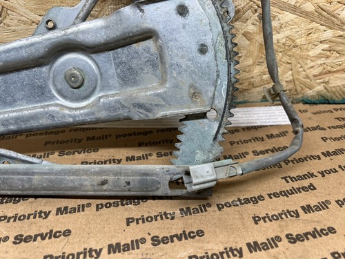92-95 Honda Civic coupe passenger Right power window regulator motor OEM 6623 - Picture 3 of 12