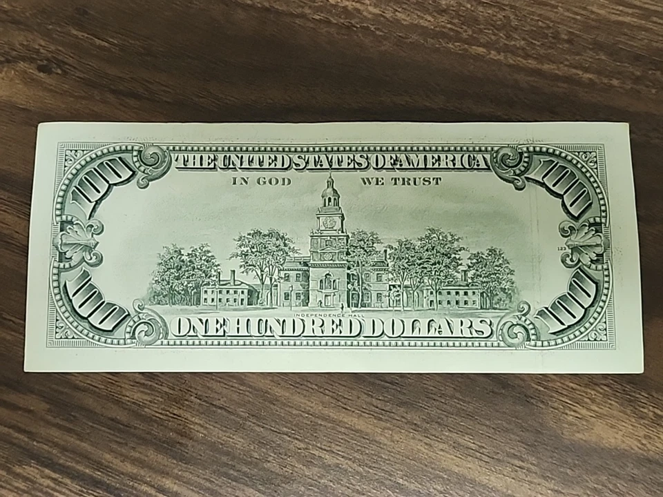 Series 1990 $100 Bill * SAN FRANCISCO * L 04188608 A - Image 4 of 4