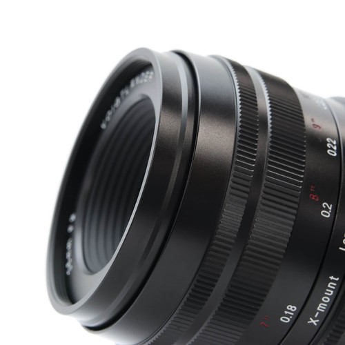 Voigtlander MACRO APO-ULTRON 35mm F/2 Aspherical (Fuji X) -Near Mint- #474 - Picture 9 of 12