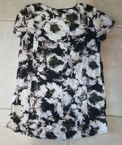 CAMISA TOP SIMPLY VERA de VERA WANG Talla PEQUEÑA MANGA 3/4 Diseño Artístico - Imagen 6 de 8