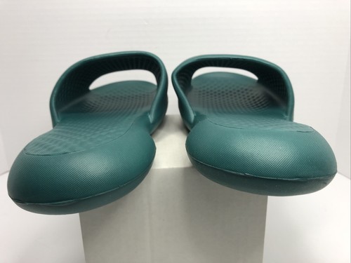 Slide Slippers Size 11 by Menore - Picture 5 of 9