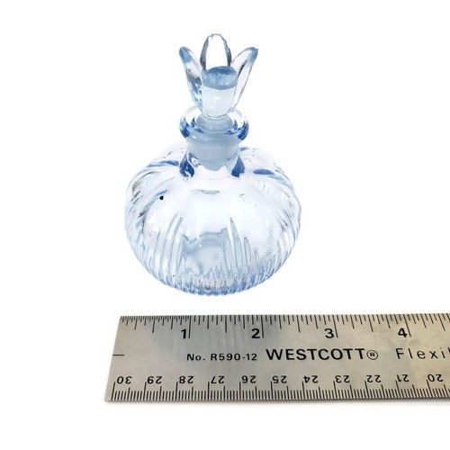Perfume Bottle Made in Japan Round Ribbed Tulip Stopper 2.5 Inch EMPTY - Picture 13 of 13