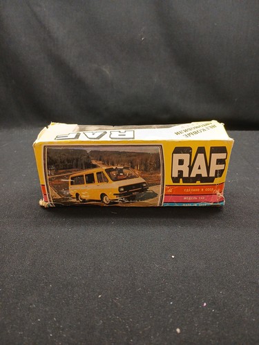 USSR Russia car model RAF 2203 1/43 metal 1987 - Picture 4 of 8