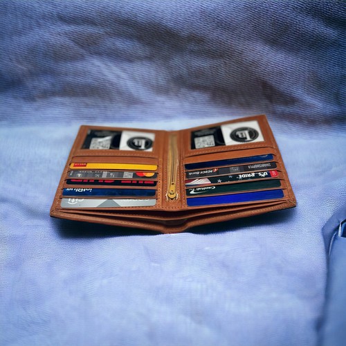 RFID Blocking 2 ID Bifold Hipster Credit Card Wallet Premium Leather Leatherboss - Picture 4 of 5