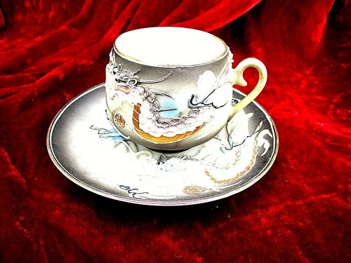 1940er KUTANI DRAGONWARE O, J, TASSE & UNTERTASSE MIT GEISHA LITHOPHANIE - JAPAN - Bild 4 von 4