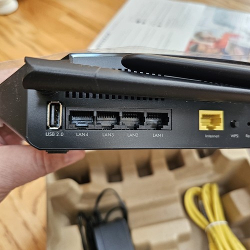 Netgear AC1600 Dual-Band Smart WLAN Router Model R6260 - Bild 18 von 22