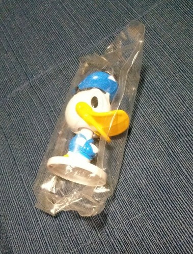 Walt Disney World Resort Disney Donald Duck Bobblehead Toy sealed /For Kellogg - Picture 3 of 8