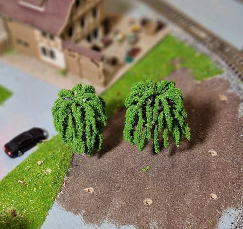 5 mittelgrüne Weiden, Weidenbäume, 65 mm hoch - Bild 9 von 15