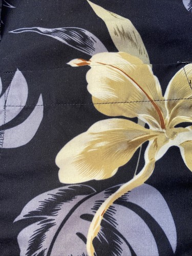 Premier International Men’s Medium Short Sleeve Floral Goth Black Hawaiian Shirt - Bild 4 von 7