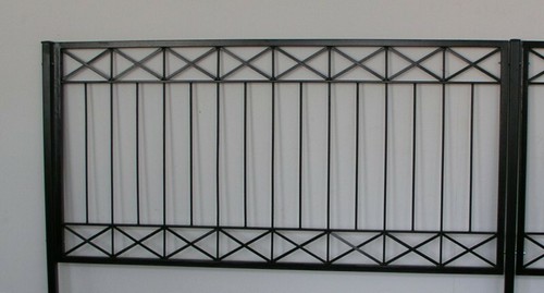 Gartenzaun Metallzaun Zaun Balkon Geländer Crossline-Z120/300 Verzinkt - 第 4/6 張圖片