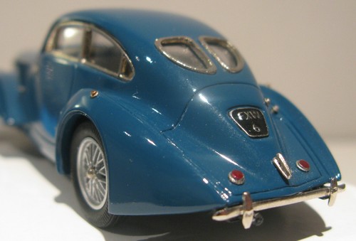 Modelos Lansdowne 1:43 LDM. 105E Azul 1939 Embricos Bentley - Imagen 11 de 14