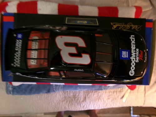 1/24 SCALE DALE EARNHARDT SR #222 OF 2004 MADE BRAND NEW MINT 1999 CHEVY MC!!!!! - Picture 11 of 14
