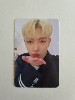 ATEEZ ANITEEZ IN ILLUSION OFFICIAL MD RANDOM TRADING CARD
