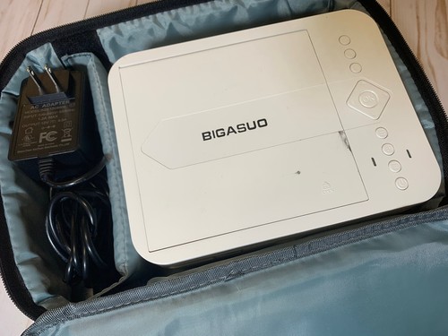 Bigasuo Multimedia Projector PRO302 W/ accessories Fast Shipping ‼️ Bigasuo Multimedia Projector PRO302 W/ accessories Fast Shipping ‼️