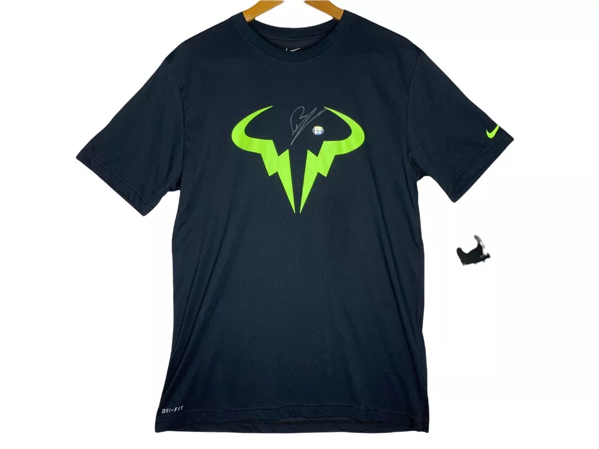 Pensioneret Geometri Akkumulering Nike Court Rafa Nadal Men Bull Black Volt Tennis T-shirt Signed Size M |  eBay