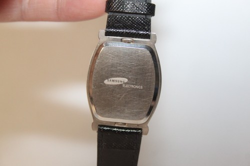Samsung Sens Q Watch - Picture 2 of 3