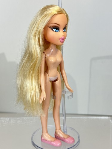 Bratz World Cloe's House V1 Doll 2008 Original Outfit & Shoes Blonde Blue Eyes - Picture 14 of 24
