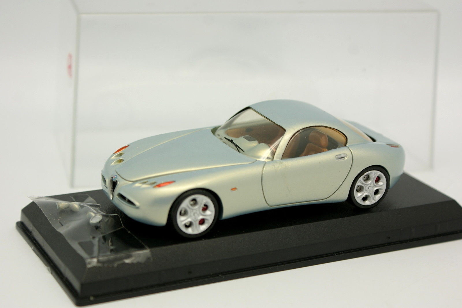 BOG Modelos Resina 1 43 - Alfa Romeo Nuvola 1999 BOG Modelos Resina 1 43 - Alfa Romeo Nuvola 1999