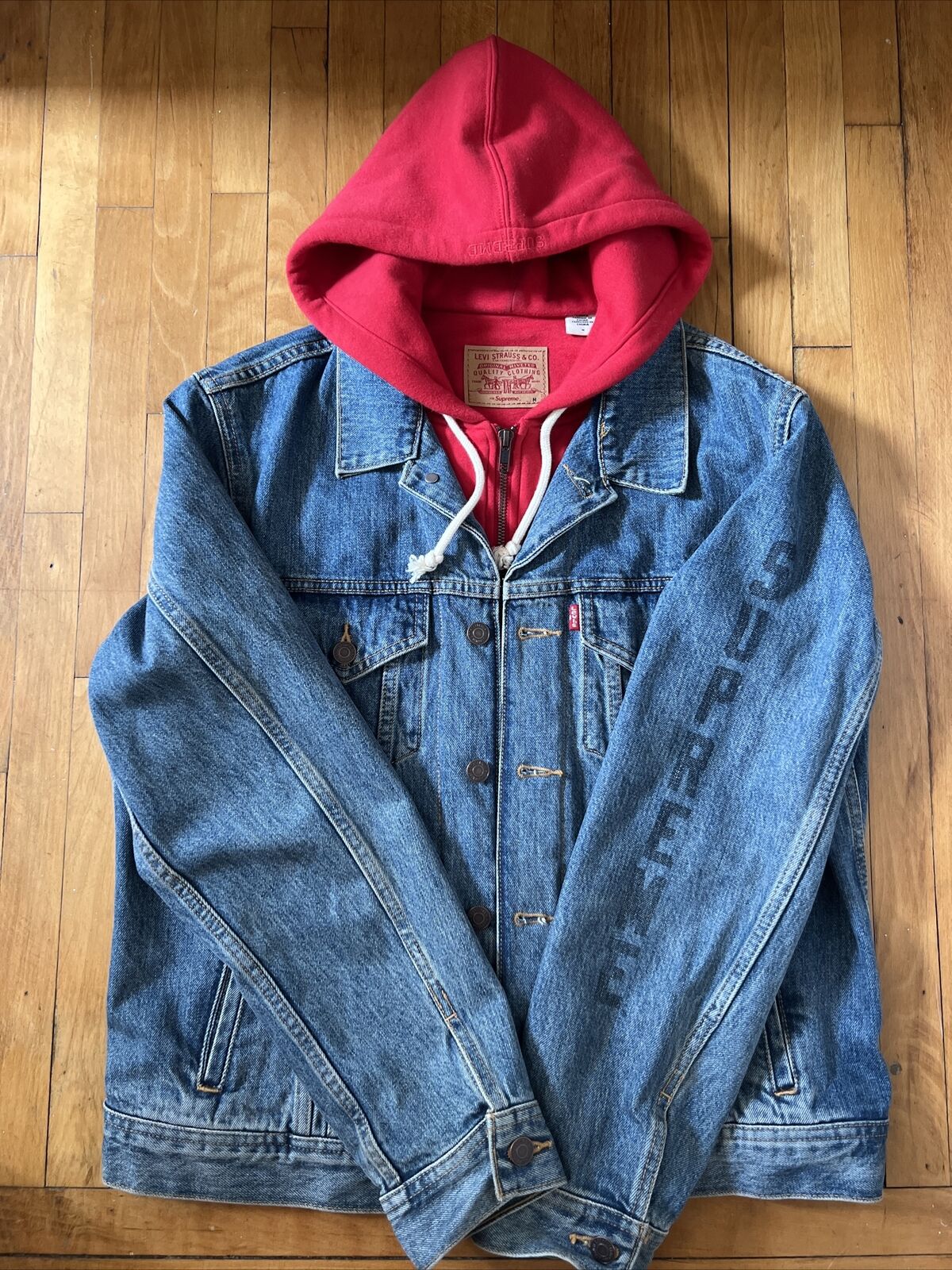 AWAKE x LEVI'S DENIM TRUCKER JACKET SUPREME BOX LOGO HAT HOODIE TEE KAWS S  SMALL