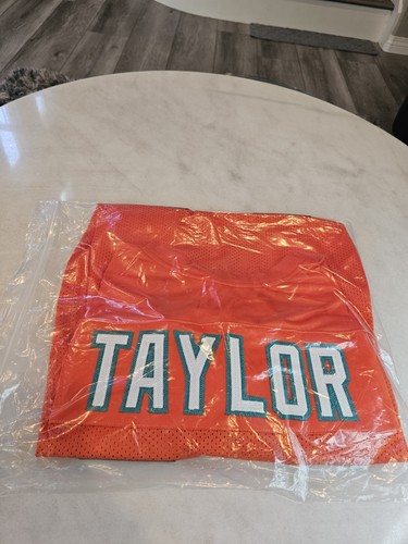 Jason Taylor Autographed/Signed Jersey Beckett Sticker Orange Custom Jersey - Picture 6 of 7