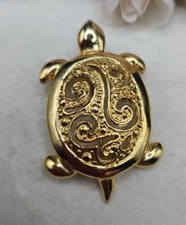 Vintage JJ Gold Tone Figural Turtle Brooch Marked Vintage Estate Flourish