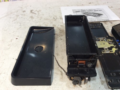 Lionel 3469 black Dump Car w UCS Remote Control Track O Gauge Set Bin - Picture 10 of 11