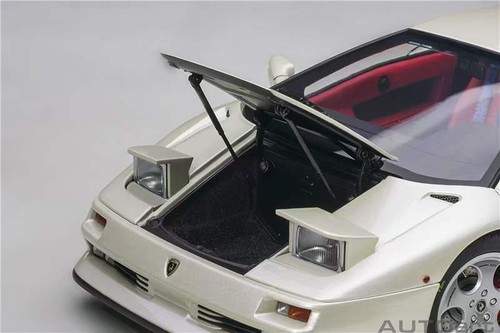 AUTOart 1:18 Lamborghini Ghost SE JOTA Diecast Car Model Toys Gift White Display - Picture 4 of 10