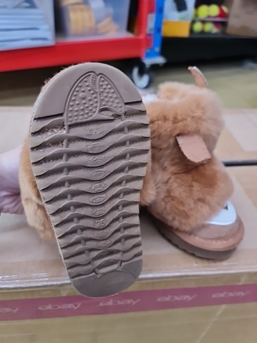 USED ONCE Ugg Kids Zip Fox Boots BROWN Colours 5/6 - Picture 3 of 10