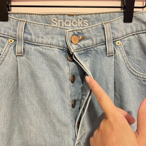 Mother SNACKS! The Pleated Fun Dip Puddle Cotton Jeans in Just a Nibble Size 28 - Picture 11 of 13