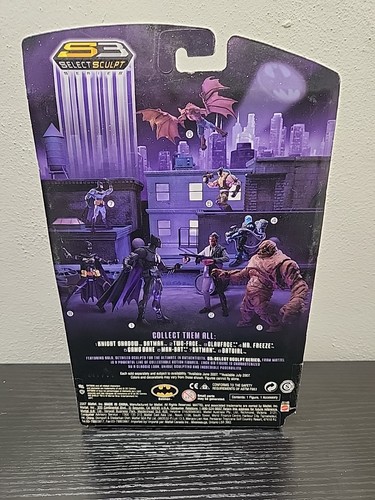 TWO-FACE HARVEY DENT BATMAN DC SUPER HEROES FIGURE MATTEL 2007 Sealed - Picture 3 of 3