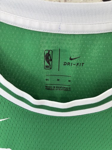 Nike NBA Boston Celtics Kyrie Irving #11 Mens Jersey Swingman Size 44 Medium - Picture 4 of 7