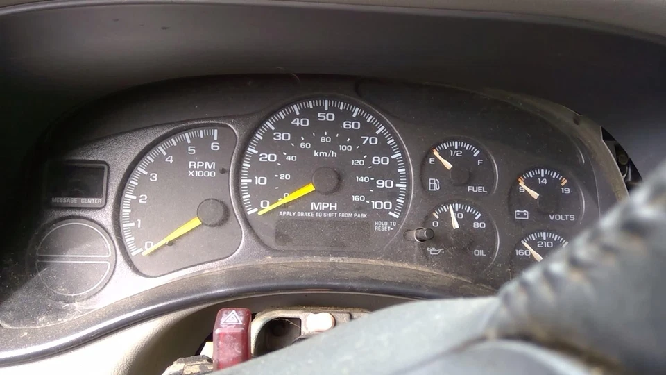 Conjunto de faros derechos usados se adapta a: Chevrolet Silverado 1500 2000 camioneta derecha G Foto 2 de 4