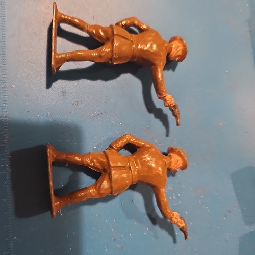 vintage JOHILLCO British Army Hollow cast figures WW1 2 x sergeant lot 1 - Picture 2 of 10
