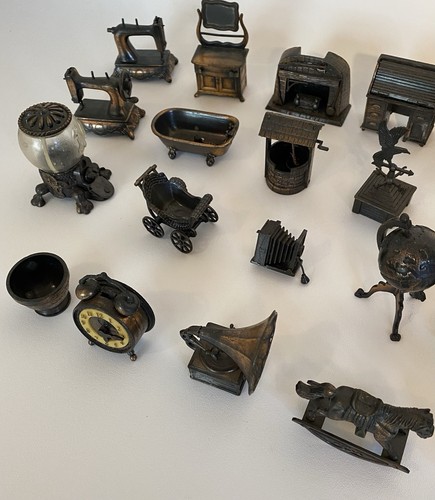 Vintage 1970's Durham Industries Metal Miniatures Vtg lot 26 Die Cast Doll House - Picture 11 of 15