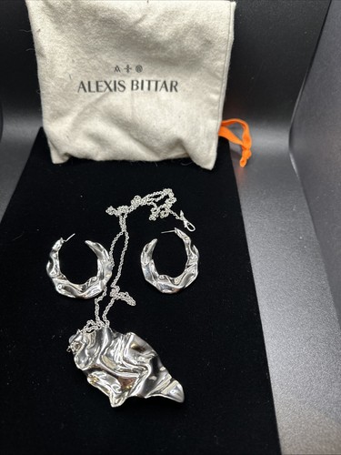 Alexis Bittar silberfarbene Crumble Halskette & Ohrringe mit Schmuckbeutel.