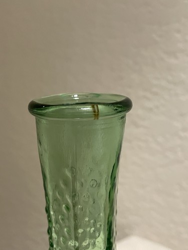 Vintage EO Brody 6” green hobnail bud vase - Picture 6 of 6