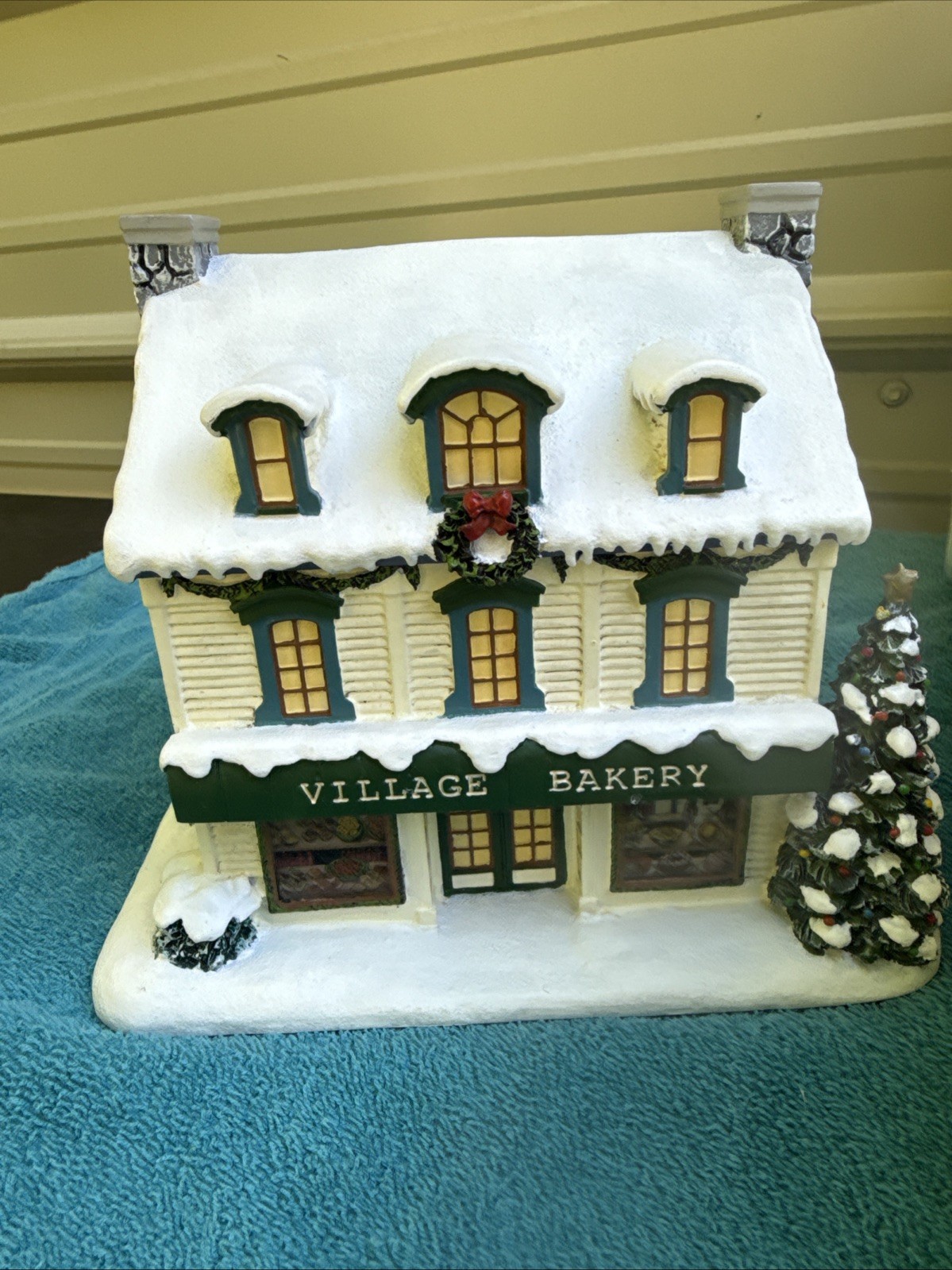 Picture 2 of 8