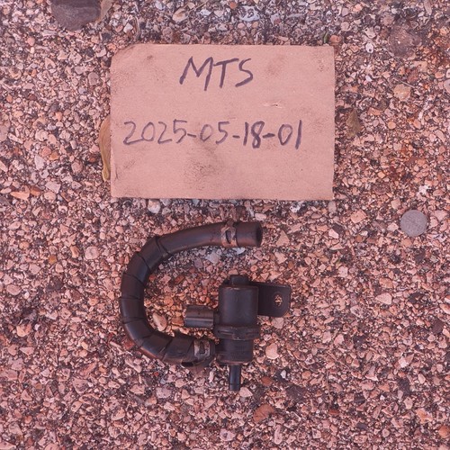 2001-2005 Lexus IS300 OEM Vacuum EGR Valve Delay Evap Purge Valve 90910-12220 - Picture 2 of 5