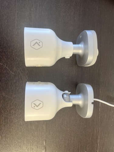 Used Alarm.com Security Cameras ADC-V723 - Bild 2 von 2