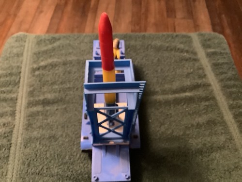 MPC Prime Mover Rocket Launcher Carrier With Rocket - Bild 6 von 7