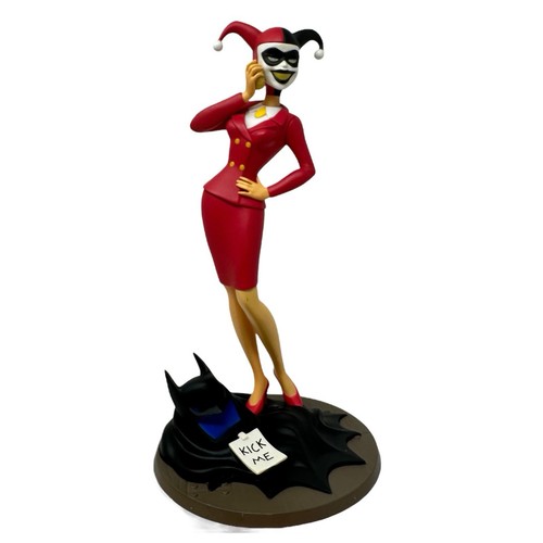 Statua Diamond DC Gallery L'uomo che uccise Batman Harley Quinn serie animata - Foto 1 di 12