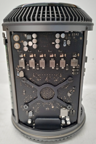 Apple Mac Pro A1481 Oct 2013 - Intel Xeon E5-1620 v2 - SSD 1TB RAM 32GB MacOS - Picture 11 of 14