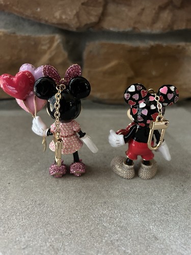 DISNEY BAUBLEBAR MINNIE AND MICKEY MOUSE VALENTINE'S ENAMEL BAG CHARM KEYCHAIN - Picture 6 of 23