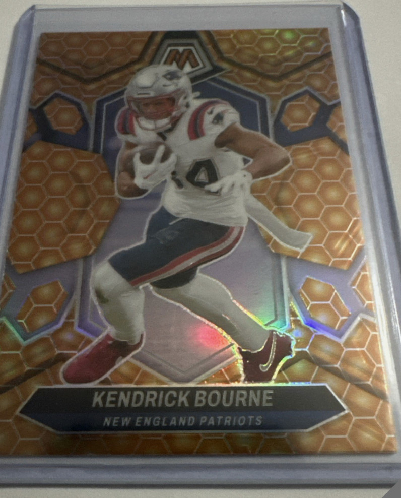 2024 Panini Mosaic Honeycomb Prizm Kendrick Bourne #150