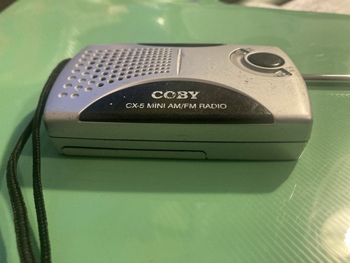 Coby CX-5 Black Silver Battery Operated Portable Mini Pocket AM/FM Radio - Picture 8 of 18